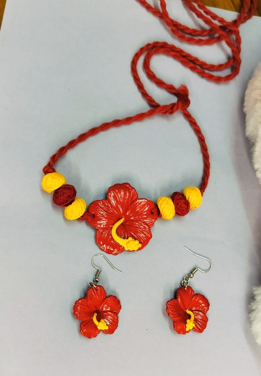 Beautifull fully handmade clay hibiscus choker and earring set