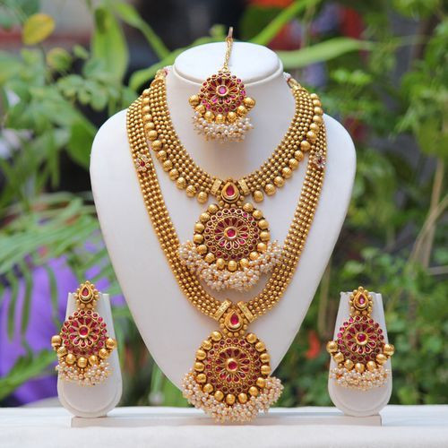 Necklace Set