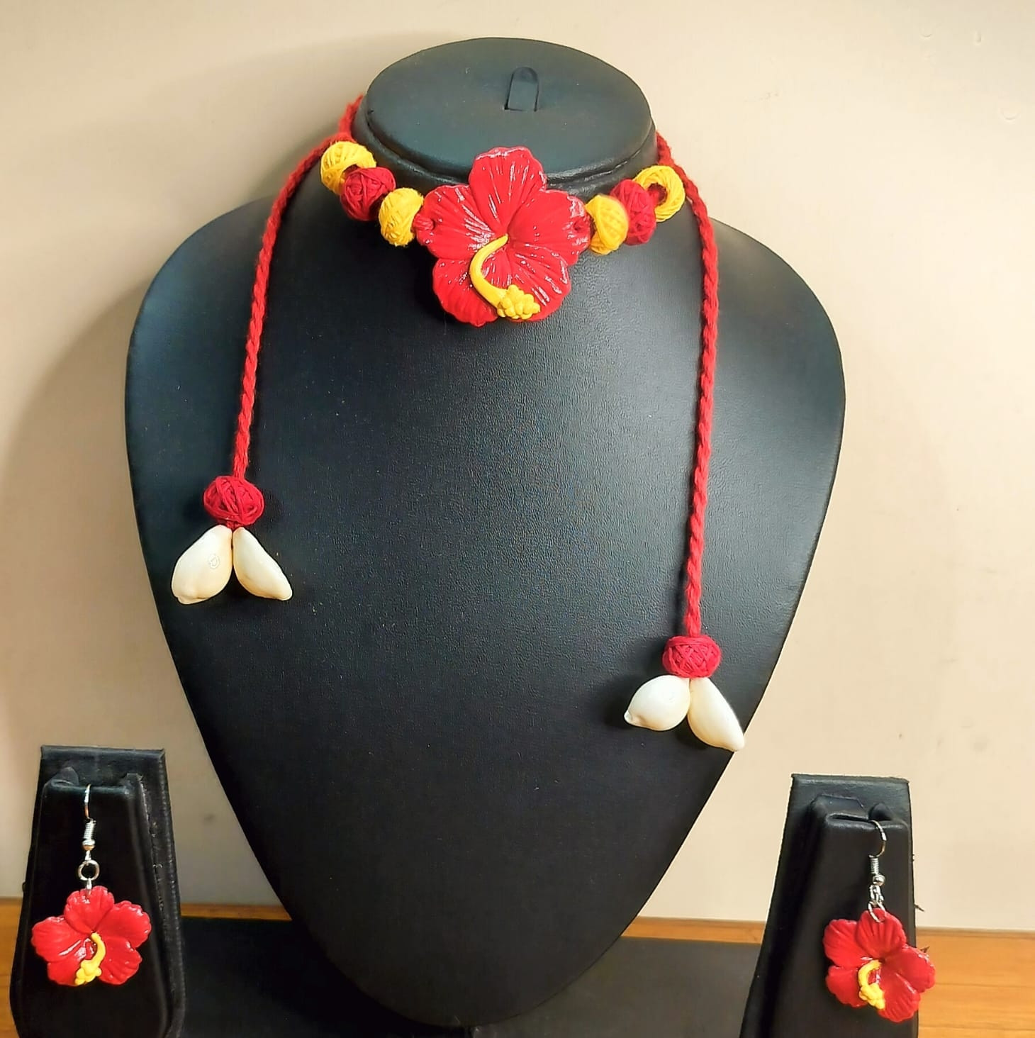 Beautifull fully handmade clay hibiscus choker and earring set